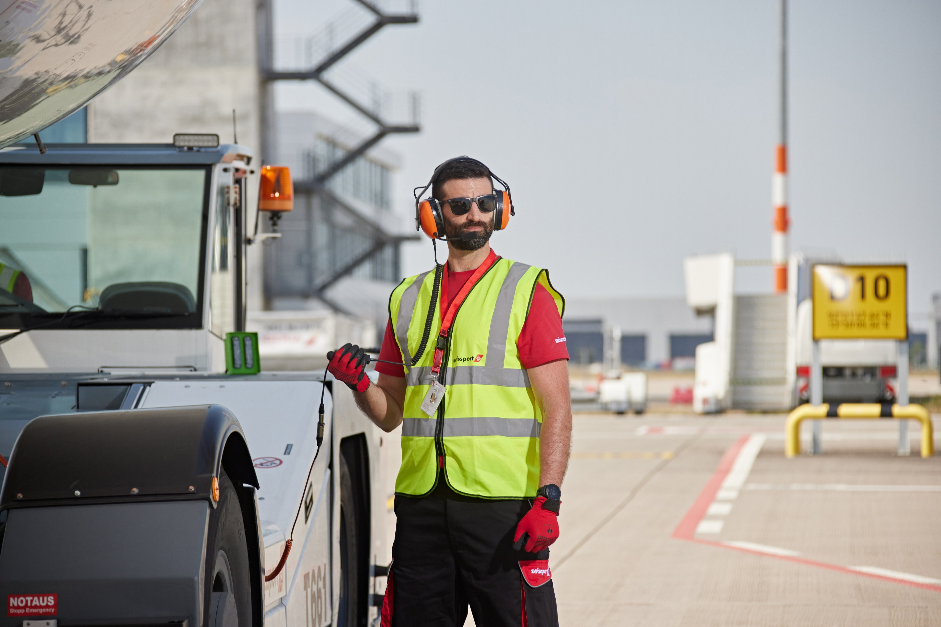 Swissport Case study 1 Swissport Case study 1